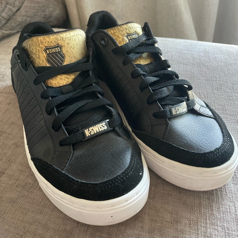 K-Swiss Women’s Black and Gold Sneakers